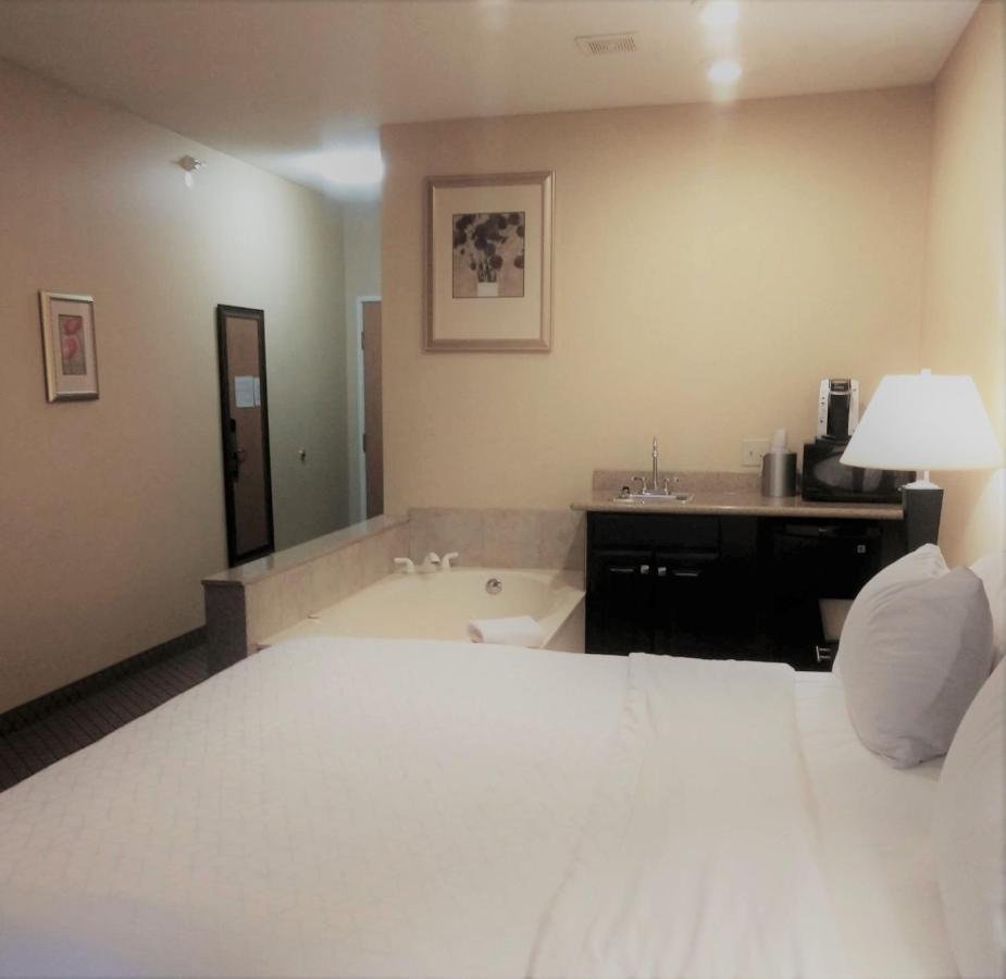 Holiday Inn Express Plymouth By Ihg Luaran gambar