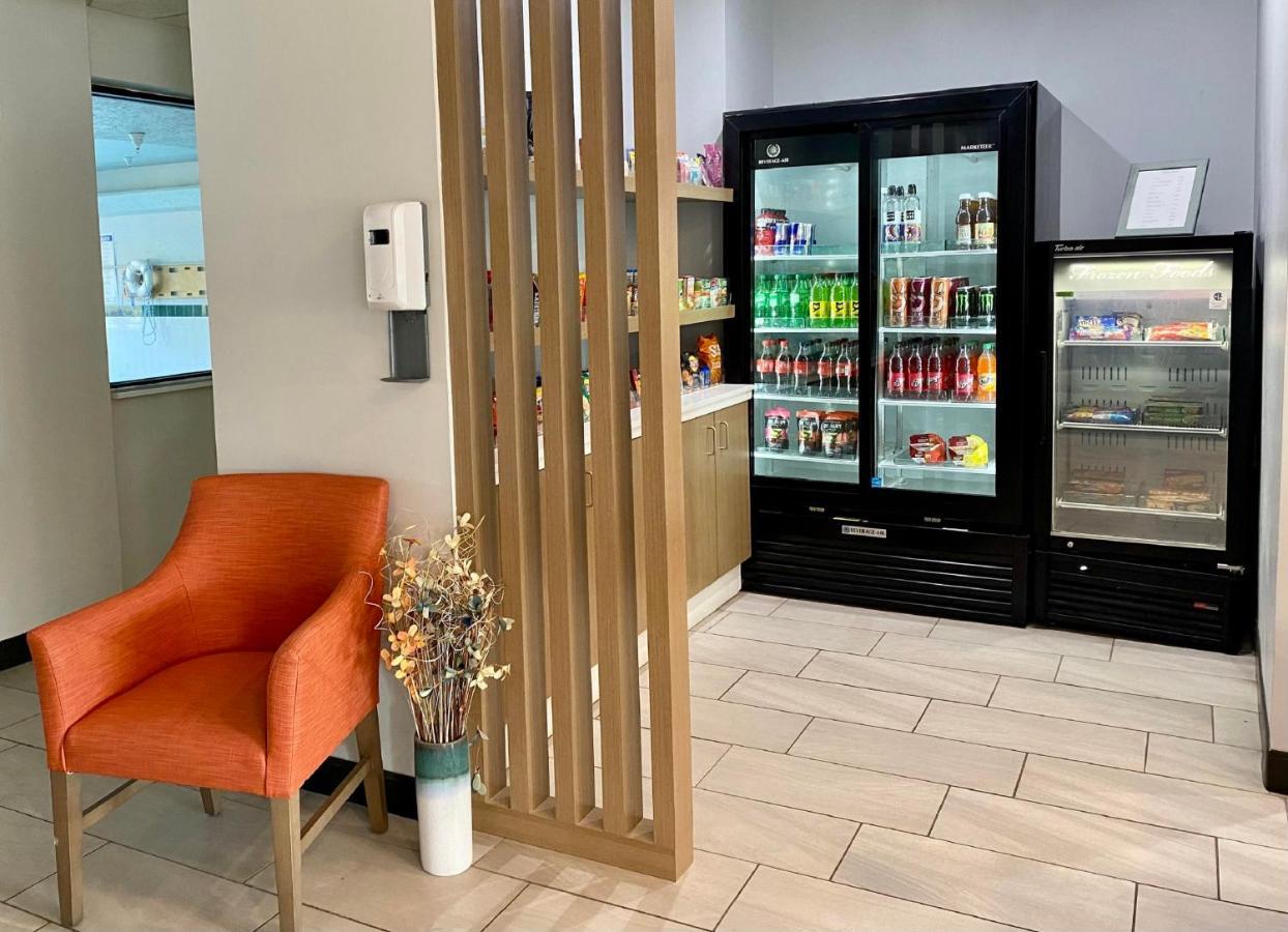 Holiday Inn Express Plymouth By Ihg Luaran gambar