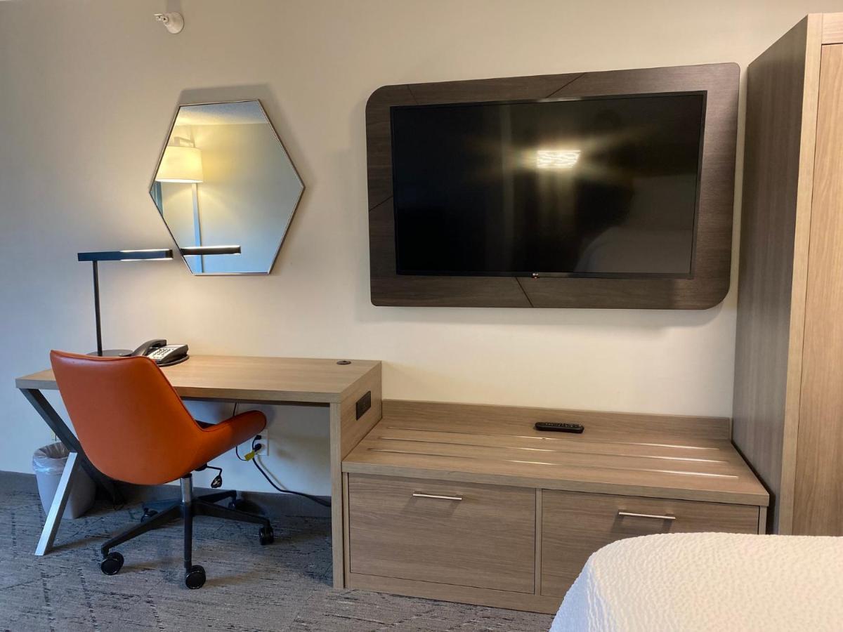 Holiday Inn Express Plymouth By Ihg Luaran gambar