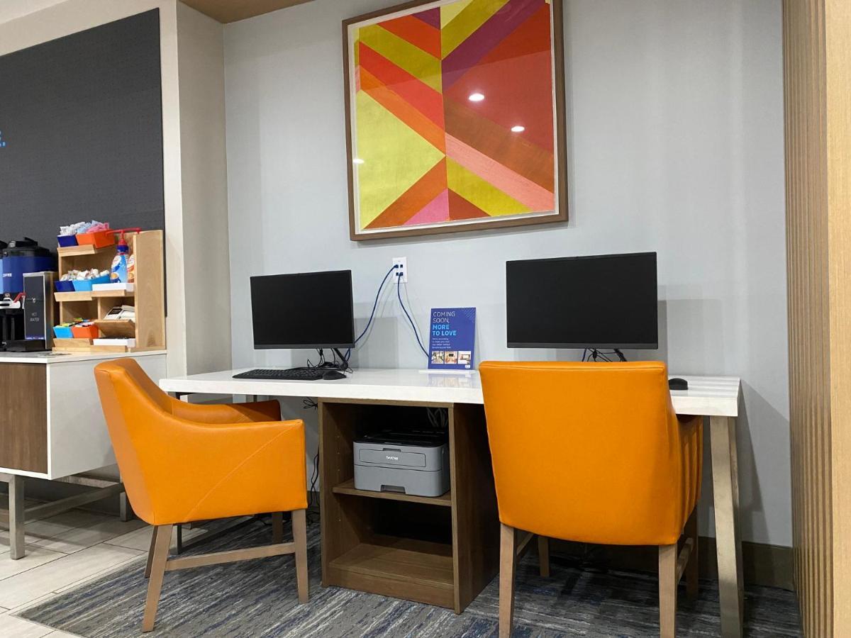 Holiday Inn Express Plymouth By Ihg Luaran gambar