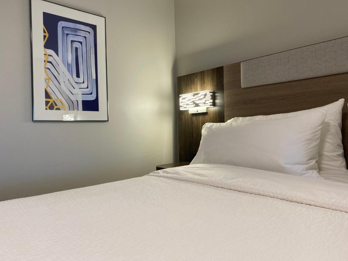 Holiday Inn Express Plymouth By Ihg Luaran gambar